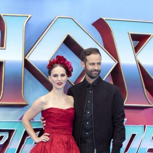 Natalie Portman, Benjamin Millepied lors de la première du film "Thor: Love and Thunder" à Londres le 5 juillet 2022. 