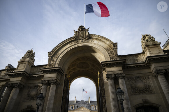 Les troupes britanniques se joignent aux gardes français lors d'une cérémonie spéciale au palais de l'Élysée pour célébrer 120 ans "d'entente cordiale" le 8 avril 2024. © Eliot Blondet / Pool / Bestimage