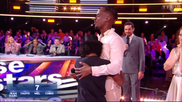 Black M a été rejoint sur le plateau par son fils Isaac.
Black M rejoint par son fils Isaac dans "DALS". TF1.