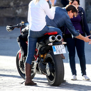 Tom Cruise, Katie Holmes et leur fille.