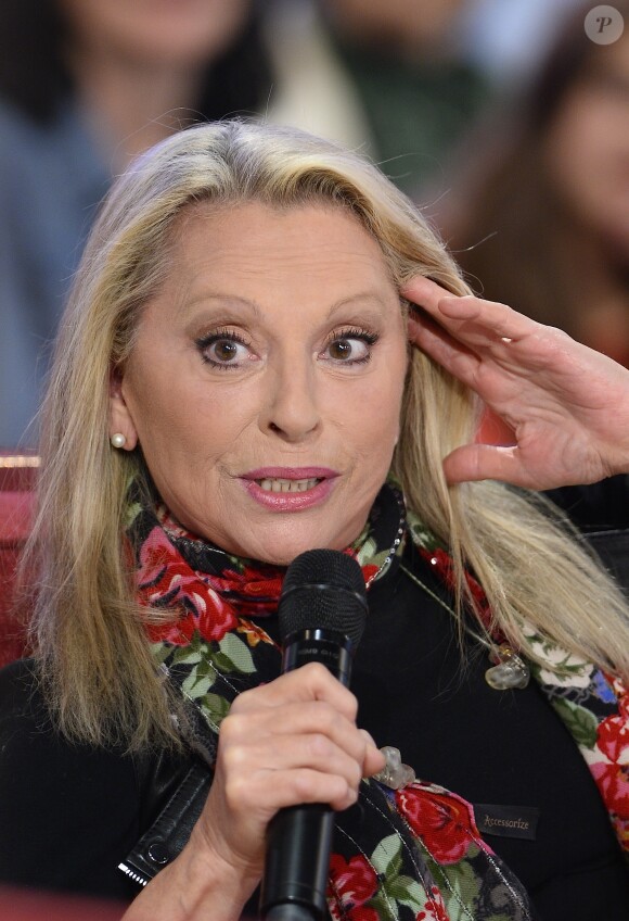 Véronique Sanson - Enregistrement de l'émission "Vivement Dimanche" à Paris le 16 décembre 2014. L'émission sera diffusée le 04 Janvier 2015.