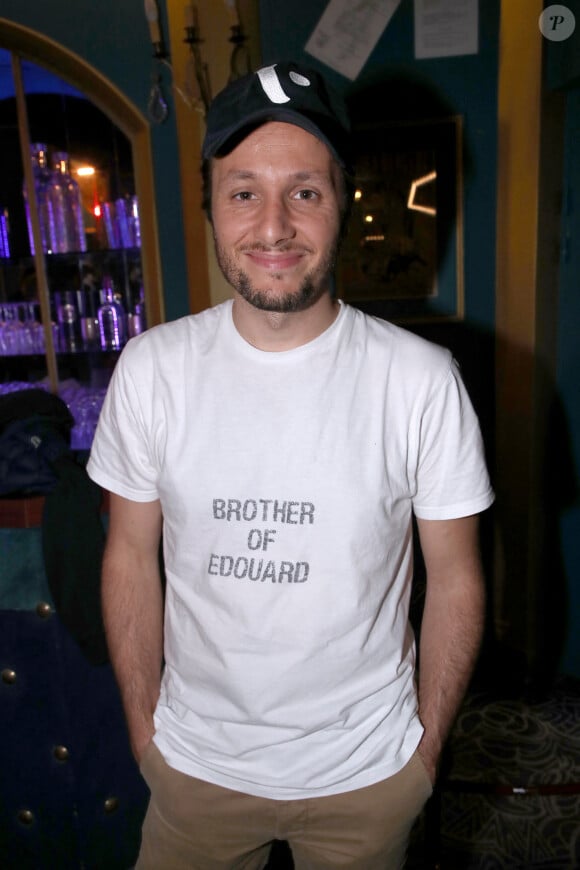 Dans un quartier très chic et pas du tout réputé pour être festif ! 
Exclusif - Vianney - Célébrités au Concert de Michèle Torr, " 60 ans de chanson ", au Théâtre des Folies Bergère à Paris, France, le 29 Octobre 2023. © Bertrand Rindoff / Bestimage