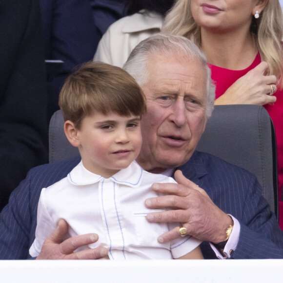 Ainsi que les tracteurs. 
Le prince Charles, prince de Galles, Le prince Louis de Cambridge - Jubilé de platine de la reine Elisabeth II d'Angleterre à Bukingham Palace à Londres, le 5 juin 2022. 