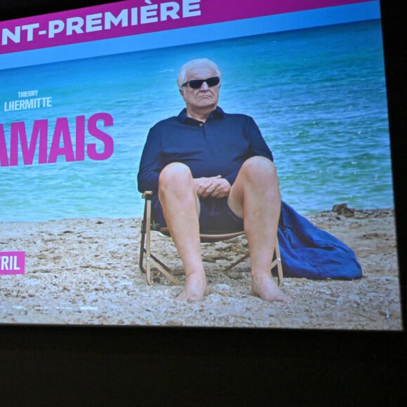 Sabine Azéma, André Dussollier, Yvan Calbérac, et Michel Boujenah, qui interpréte un petit rôle dans ce film est venu au Pathé Gare du Sud pour retrouver ses partenaires, - Sabine Azéma et André Dussollier étaient à Nice, le 19 avril 2024, pour l'avant première du film "N'avoue Jamais" réalisé par Yvan Calbérac et tourné en grande partie à Nice, projeté au cinéma Pathé Gare du Sud. © Bruno Bebert / Bestimage