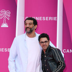 Ramzy Bedia et Jamel Debbouze - Soirée d'ouverture de la 7ème saison de "CanneSeries" à Cannes le 5 avril 2024. © Denis Guignebourg/Bestimage 