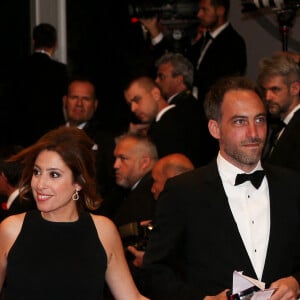 Raphael Glucksmann et Lea Salame assistent à la première de 'Redoubtable (Le Redoutable)' lors de la 70e édition du Festival de Cannes au Palais des Festivals le 21 mai 2017 à Cannes, France. Photo par Shootpix/ABACAPRESS.COM