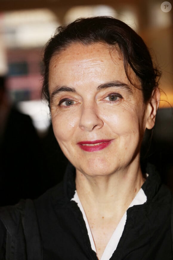 Amélie Nothomb - B.Giraud remporte le prix Goncourt 2022 pour son roman "Vivre vite" au restaurant Drouant à Paris, le 3 novembre 2022. © Jonathan Rebboah / Panoramic / Bestimage