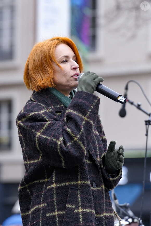 La chanteuse Natasha St-Pier fait ses balances avant la 35ème édition de l'opération pièces jaunes à Lyon le 10 janvier 2024. © Sandrine Thesillat / Panoramic / Bestimage  