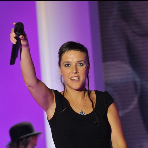 Zaz en 2010 dans Vivement dimanche