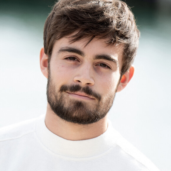 Clément Remiens a pris la décision de quitter la télévision et de mettre un terme à sa carrière d'acteur en 2022.
Clément Rémiens assiste au photocall "Ici tout commence" lors du 23e Festival de la Fiction TV à La Rochelle, le 18 septembre 2021 à La Rochelle. Photo par David Niviere/ABACAPRESS.COM