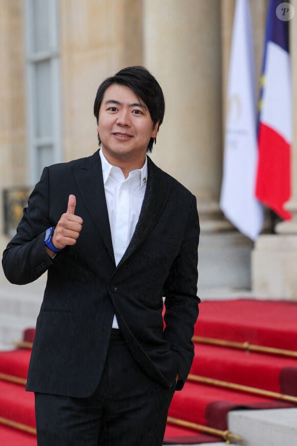 Le pianiste Lang Lang - Arrivée des invités au dîner d'Etat en l'honneur du président chinois Xi Jinping et de sa femme la Première Dame Peng Liyuan au palais présidentiel de l'Elysée à Paris, France, le 6 mai 2024. © Cyril Moreau/Bestimage