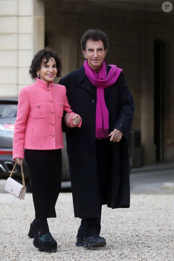 Monique Buczynski et Jack Lang - Arrivée des invités au dîner d'Etat en l'honneur du président chinois Xi Jinping et de sa femme la Première Dame Peng Liyuan au palais présidentiel de l'Elysée à Paris, France, le 6 mai 2024. © Stéphane Lemouton / Bestimage