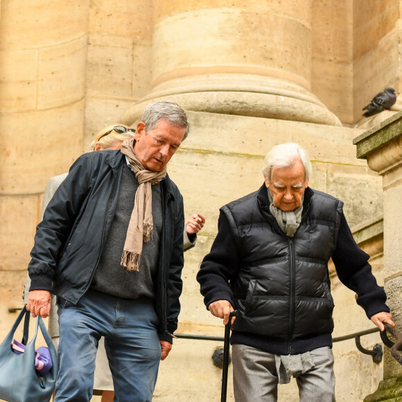 Bernard Pivot - Messe en hommage au journaliste Philippe Alexandre en l'église Saint-Roch de Paris, France , le 8 novembre 2022.