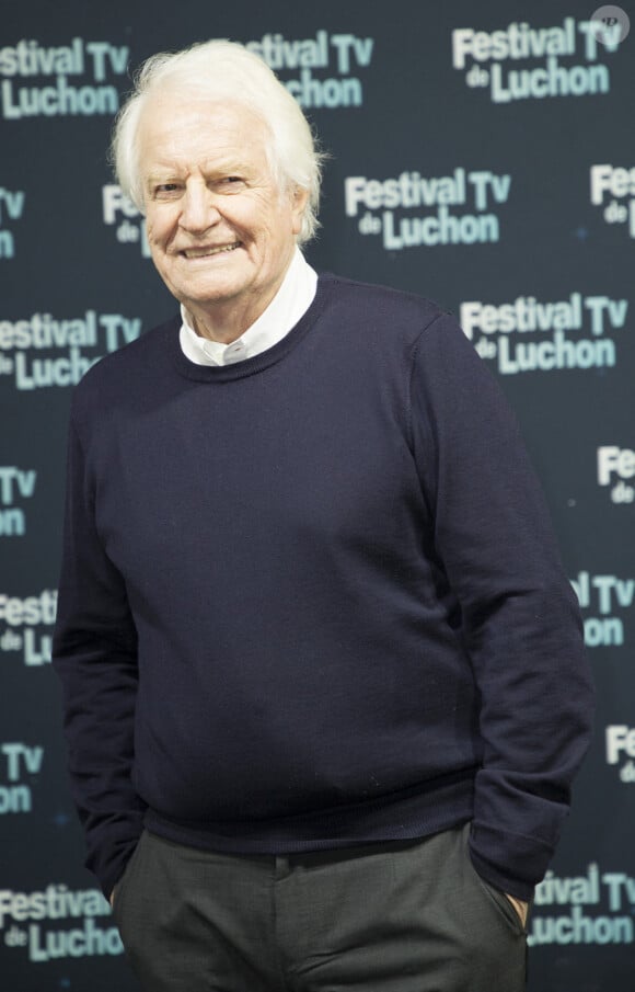 André Dussolier pour Juliette dans son bain sur Arte. - Photocall lors de la 24ème édition du festival Tv de Luchon le 11 février 2022. © Christophe Aubert via Bestimage 