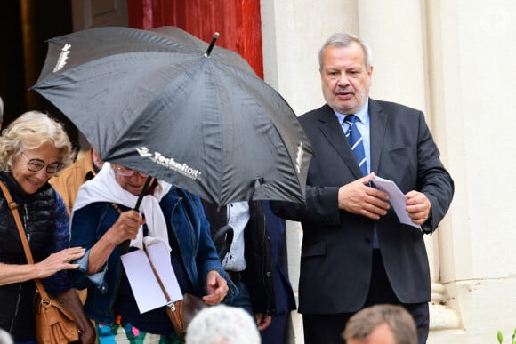 Perico Legasse - Obsèques du journaliste et homme de lettres Bernard Pivot en l'église du christ à Quincié-en-Beaujolais, France, le 14 mai 2024. .