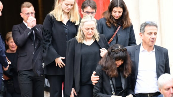 Adieu à Bernard Pivot : sa fille Agnès en larmes et unie dans le deuil avec sa soeur Cécile et leur maman Monique