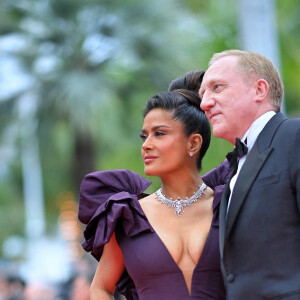 Salma Hayek et François Henri Pinault assistent au tapis rouge de Killers Of The Flower Moon lors de la 76e édition du festival de Cannes au Palais des Festivals le 20 mai 2023 à Cannes, France . Photo par Franck Castel/ABACAPRESS.COM