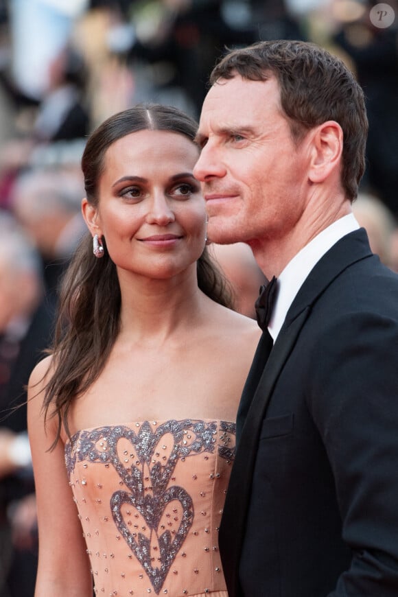 Alicia Vikander et Michael Fassbender assistent à la première de Firebrand (Le Jeu De La Reine) dans le cadre du 76e Festival de Cannes à Cannes, France, le 21 mai 2023. Photo par Aurore Marechal/ABACAPRESS.COM