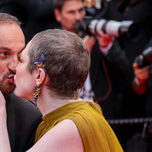 Émilie Dequenne et Michel Ferracci lors de la montée des marches du "Deuxième Acte" au 77e Festival de Cannes le 14 mai 2024 Photo by Shootpix/ABACAPRESS.COM