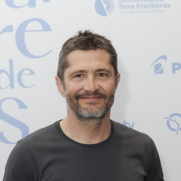 "Nous n'avez pas de lunettes spéciales, attendons cet été sur la plage pour vérifier...mais vous allez sur un terrain dangereux", rétorque Bixente Lizarazu

Bixente Lizarazu, lors du Festival du Livre à Paris, France, le 13 avril 2024. © Jack Tribeca / Bestimage