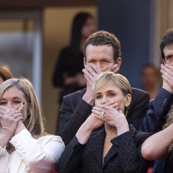Noé Boon, Judith Godrèche, Richard Sears, Tess Barthélemy, Rokhaya Diallo - Montée des marches du film " Furiosa : A Mad Max Saga " lors du 77ème Festival International du Film de Cannes, au Palais des Festivals à Cannes. Le 15 mai 2024 © Olivier Borde / Bestimage 