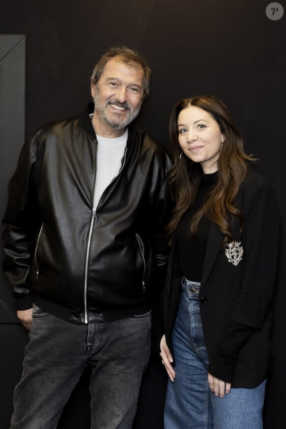 La comédie musicale "Les Dix Commandements" revient sur scène

Exclusif - Daniel Levi, Cyrielle-Sarah Cohen - Daniel Lévi lors de l'enregistrement de l'émission "CS Cohen" sur Radio J à Paris. Le 28 février 2022 © Jack Tribeca / Bestimage