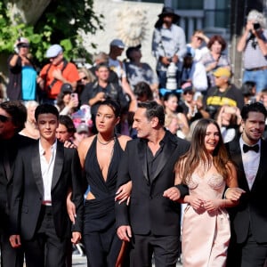 Ahmed Hamidi, Raphaël Quenard, Hugo Sélignac, Malik Frikah, Adèle Exarchopoulos, Gilles Lellouche, Mallory Wanecque, François Civil, Alain Attal, Élodie Bouchez, Anthony Bajon - Montée des marches du film " L'amour ouf " lors du 77ème Festival International du Film de Cannes, au Palais des Festivals à Cannes. Le 23 mai 2024 © Jacovides-Moreau / Bestimage 