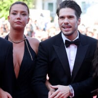 PHOTOS Adèle Exarchopoulos et François Civil main dans la main, ils affichent leur complicité au grand jour au Festival de Cannes