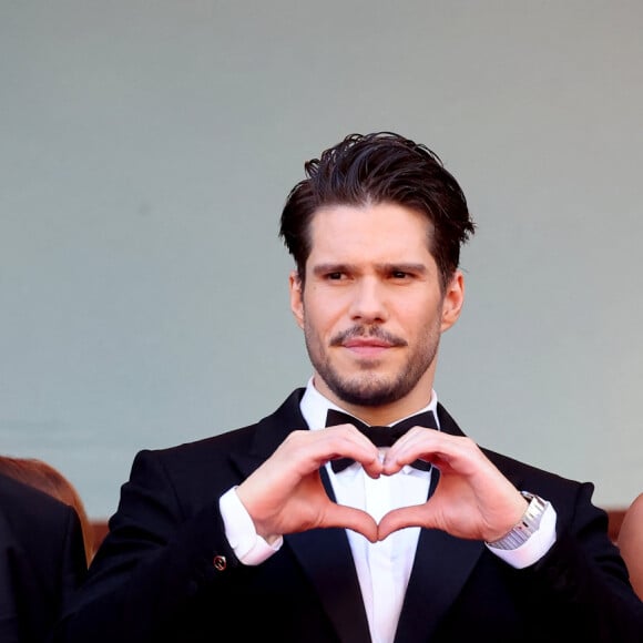 Karim Leklou, François Civil, Adèle Exarchopoulos - Montée des marches du film " L'amour ouf " lors du 77ème Festival International du Film de Cannes, au Palais des Festivals à Cannes. Le 23 mai 2024 © Jacovides-Moreau / Bestimage 