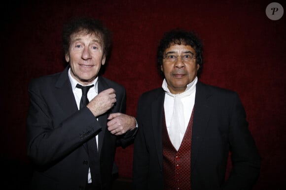 Laurent Voulzy et Alain Souchon posant lors d'une séance photo à Paris, France, janvier 2014. Photo par VIM/ABACAPRESS.COM