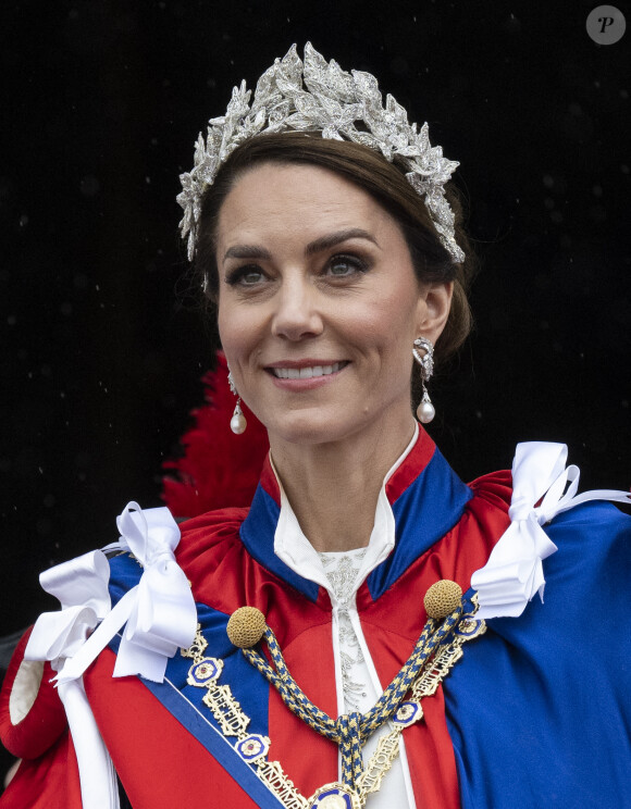 Catherine (Kate) Middleton, princesse de Galles - La famille royale britannique salue la foule sur le balcon du palais de Buckingham lors de la cérémonie de couronnement du roi d'Angleterre à Londres le 5 mai 2023. 