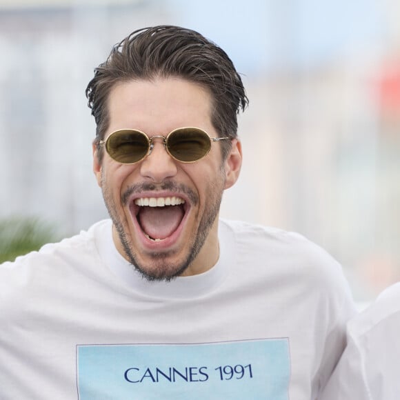 François Civil et Adèle Exarchopoulos - Photocall du film "L'Amour Ouf" (Beating Hearts / Compétition) lors du 77ème Festival International du Film de Cannes (14 - 25 mai 2024), le 24 mai 2024. © Moreau / Jacovides / Bestimage 