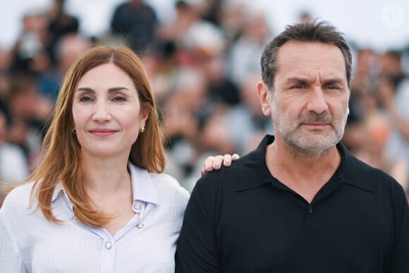 Pourtant, le film de Gilles Lellouche et Audrey Diwan a nécessité un budget colossal de 35,7 millions d'euros.
Gilles Lellouche et Audrey Diwan au Photocall de "L'Amour Ouf" dans le cadre du 77ème Festival International du Film de Cannes. Aurore Marechal/ABACAPRESS.COM