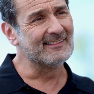 Gilles Lellouche assiste au photocall de 'L'Amour Ouf' lors du 77ème Festival de Cannes au Palais des Festivals le 24 mai 2024 à Cannes, France. Photo par Franck Castel/ABACAPRESS.COM