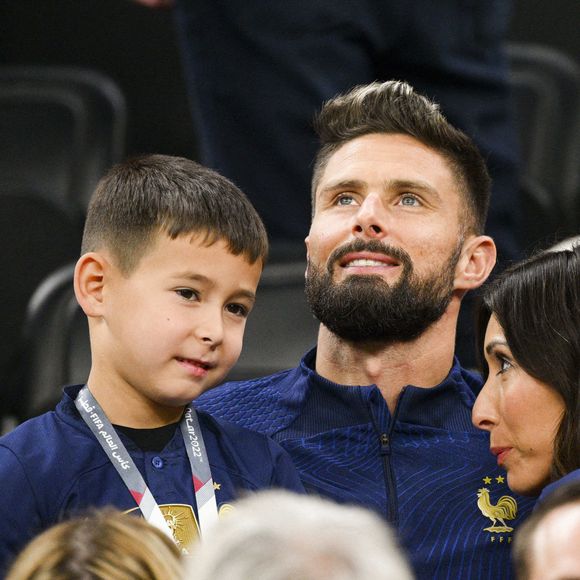 GIROUD Olivier (FRA) en famille avec sa femme Jennifer et leurs enfants - People et joueurs en famille dans les tribunes lors du match de demi-finale "France - Maroc" lors de la Coupe du Monde 2022 au Qatar (FIFA World Cup Qatar 2022). © JB Autissier / Panoramic / Bestimage 
