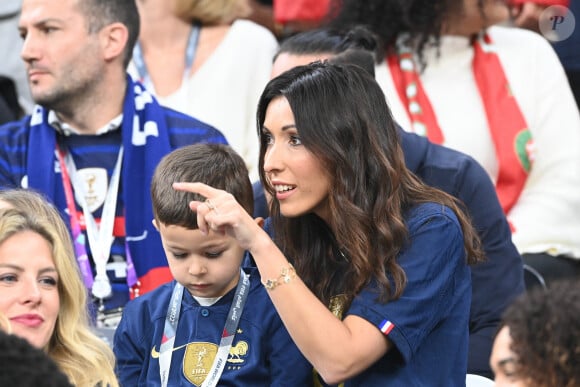 Jennifer Giroud (femme de Olivier Giroud ) - People et joueurs en famille dans les tribunes lors du match de demi-finale "France - Maroc" lors de la Coupe du Monde 2022 au Qatar (FIFA World Cup Qatar 2022) le 14 décembre 2022. © Philippe Perusseau / Bestimage 