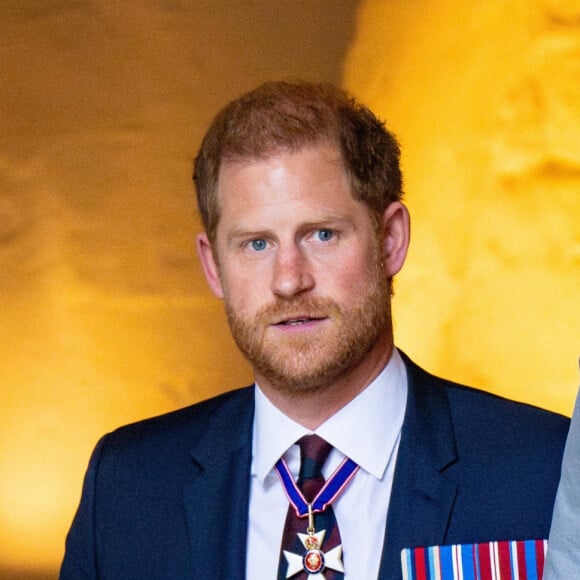 Le prince Harry, duc de Sussex arrive à la célébration du 10ème anniversaire des Invictus Games, en la cathédrale Saint-Paul à Londres, le 8 mai 2024. Venu sans sa femme et ses enfants, il ne rencontrera pas son père qui lutte actuellement contre un cancer. © MISC/Backgrid USA/Bestimage 