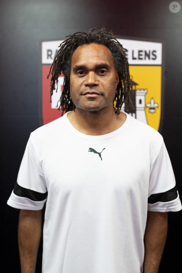 La jeune adolescente a été tuée d'une balle dans la tête avec son cousin
Exclusif - Christian Karembeu - 3ème édition de la rencontre de football caritative "Match des héros" entre le "RC Lens Légendes" et "L'équipe Unicef" au stade Bollaert-Delelis à Lens le 6 juin 2023. © Pierre Perusseau / Bestimage 