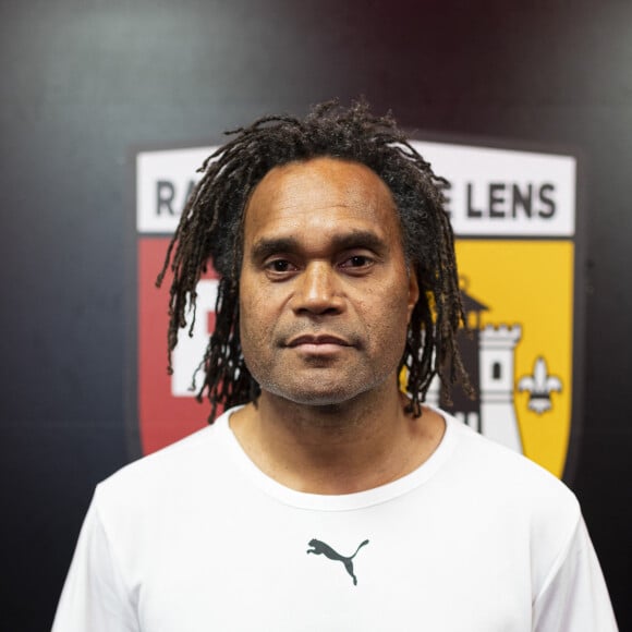 La jeune adolescente a été tuée d'une balle dans la tête avec son cousin
Exclusif - Christian Karembeu - 3ème édition de la rencontre de football caritative "Match des héros" entre le "RC Lens Légendes" et "L'équipe Unicef" au stade Bollaert-Delelis à Lens le 6 juin 2023. © Pierre Perusseau / Bestimage 