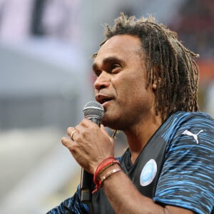 Christian Karembeu (Team Unicef) lors du match RC Lens - AS Monaco, stade Bollaert-Delelis, le 22 avril 2023 - Match de Ligue 1 Uber Eats "Lens - Monaco (3-0)" au stade Bollaert-Delelis, le 22 avril 2023. 