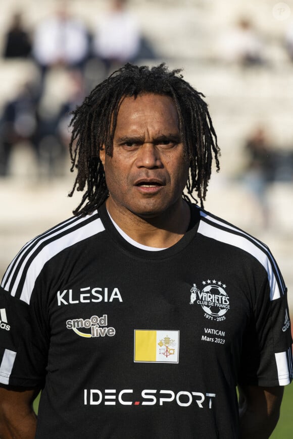 Christian Karembeu a perdu deux membres de sa famille dans les émeutes qui frappent la Nouvelle-Calédonie
Exclusif - Christian Karembeu - Match de football entre le Variétés Club de France et l'équipe Fratelli Tutti composée de prêtres et séminaristes vivant à Rome au stade Foro Italico © Pierre Perusseau / Bestimage 