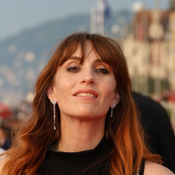 Lolita Chammah sur le tapis rouge de la cérémonie de clôture du 37ème festival du film de Cabourg (37ème journées romantiques du 14 au 18 juin 2023), à Cabourg, France, le 17 juin 2023. © Coadic Guirec/Bestimage 