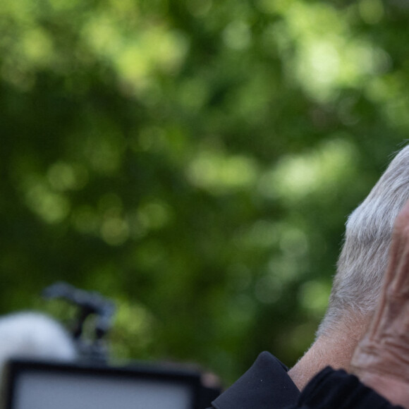 Cette prise de parole était organisée par le parti démocrate de Joe Biden.
Robert De Niro devant le tribunal de New-York. Photo : Derek French/Sopa Images/SPUS/ABACAPRESS.COM