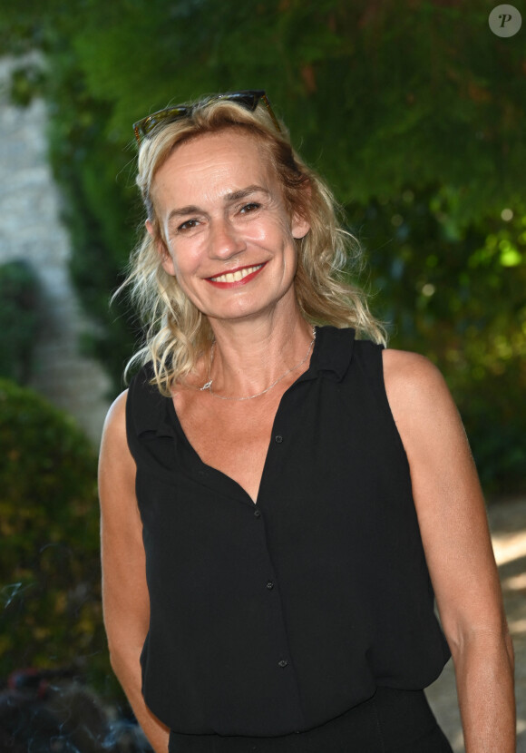 Sandrine Bonnaire au déjeuner du jury 15 ans lors du 15ème Festival du Film Francophone d'Angoulême le 24 août 2022. © Coadic Guirec / Bestimage 