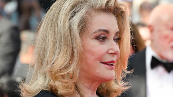 Catherine Deneuve trompée par un grand nom du cinéma, elle évoque ce moment "le plus sombre" de sa vie