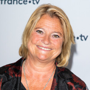 Marina Carrère d'Encausse lors du photocall dans le cadre de la conférence de presse de France Télévisions au Pavillon Gabriel à Paris, France, le 24 août 2021. © Pierre Perusseau/Bestimage 