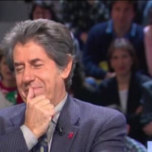 Philippe Gildas a animé pendant de longues années l'émission à succès "Nulle part ailleurs" sur Canal+.