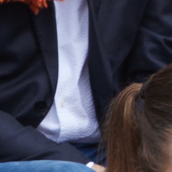 Tony Parker et sa compagne Agathe Teyssier regardent le même match que A.Lim, l'ex de Tony Parker lors des Internationaux de France de tennis de Roland Garros le 2 juin 2024 © Moreau / Jacovides / Bestimage