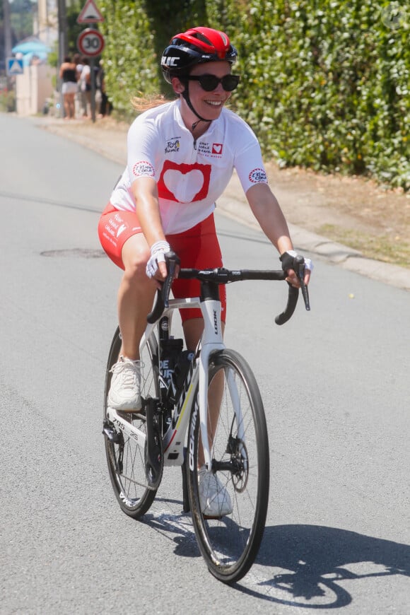 Exclusif - Dounia Coesens - 20ème édition de "l'étape du coeur" de l'association "Mécénat Chirurgie Cardiaque" (MCC) lors du tour de France 2023 à Bordeaux, France, le 07 juillet 2023 © Christophe Clovis / Bestimage 