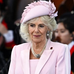 La reine consort Camilla Parker Bowles - La famille royale d'Angleterre lors des commémorations du 80ème anniversaire du débarquement (D-Day) à Portsmouth. © Dylan Martinez / Pool / Bestimage